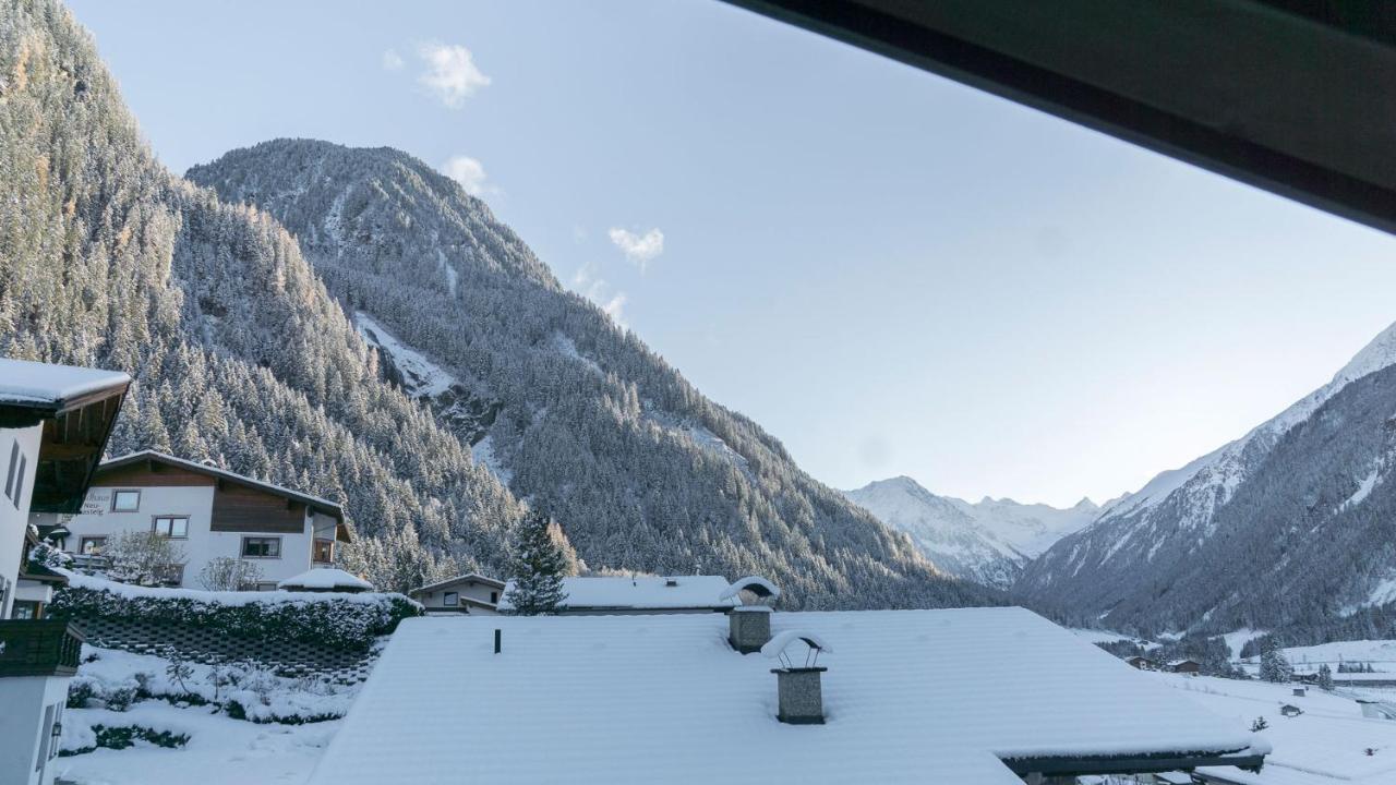 Haus Gleinser - Neustift Im Stubaital Exterior foto